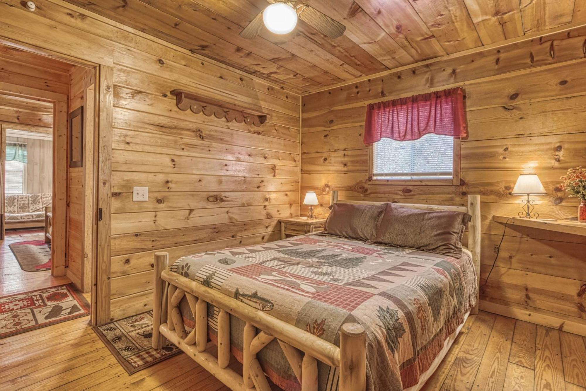 Bear Den, Hot Tub, 1089 Of Free Attraction Tickets For Each Paid Day, Dollywood And More! Sevierville Kamer foto